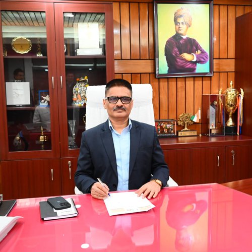 Shri B. Sairam, Chairman, CIL